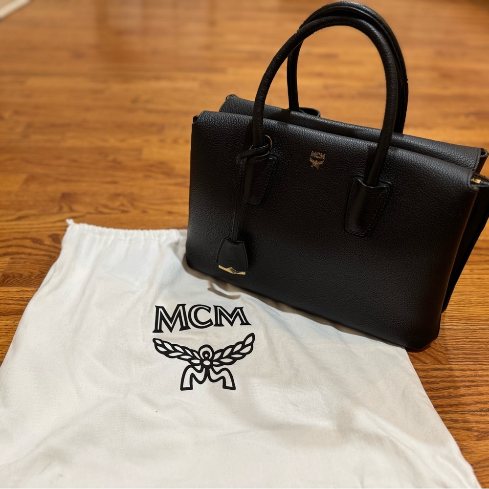 MCM Milla Tote